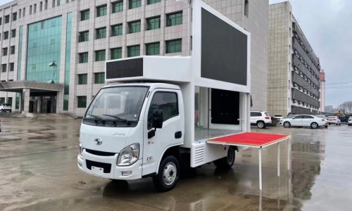 上汽躍進國六LED宣傳車