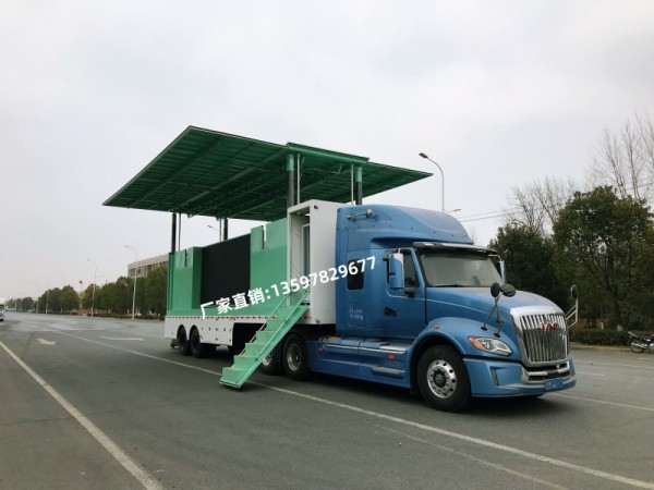 半掛式大型舞臺車/展示車圖片